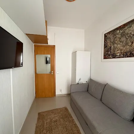 Casinha - 80 M From The Apartment