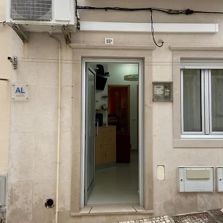 Casinha - 80 M From The Appartement